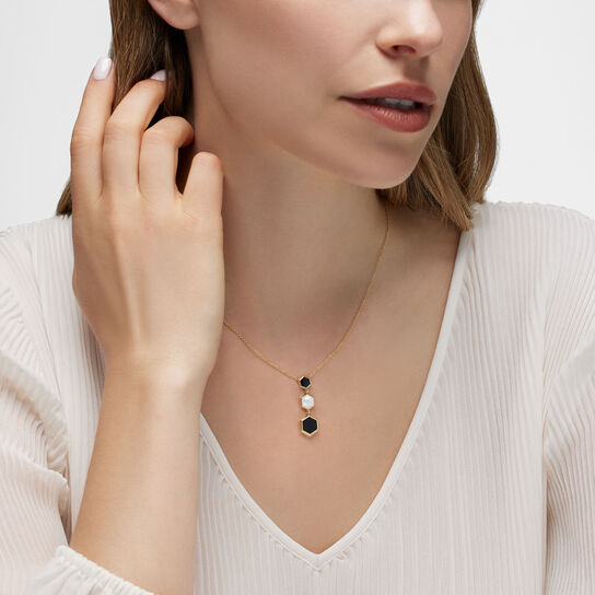 Birks Bee Chic Mother-of-Pearl and Onyx Pendant 450011498134 on Model image number 1